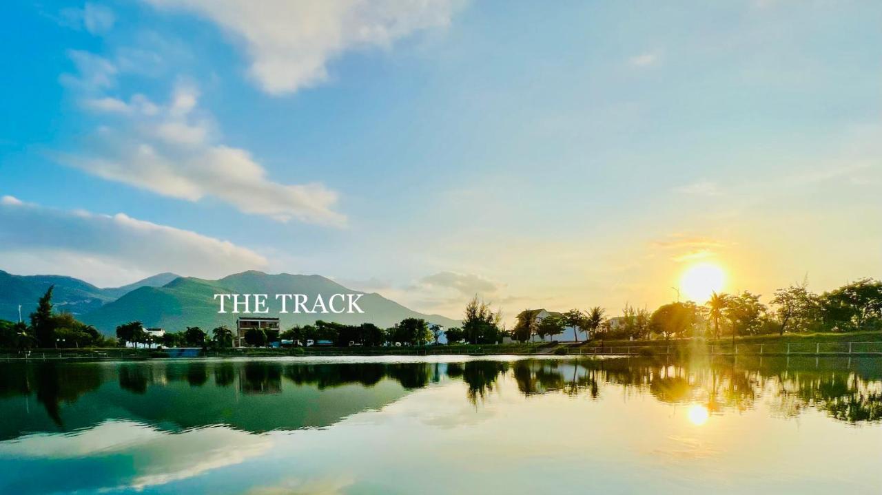 The Track Homestay - Near Bai Dai Beach Cam Lam 외부 사진
