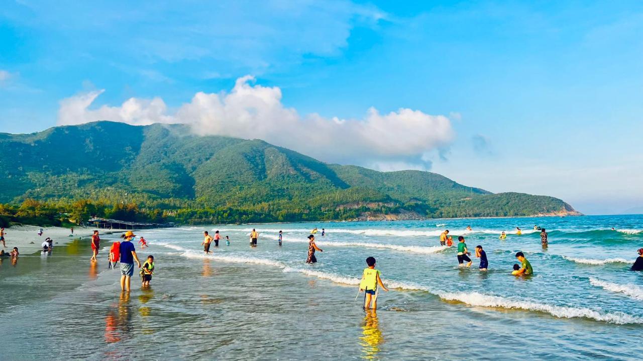 The Track Homestay - Near Bai Dai Beach Cam Lam 외부 사진