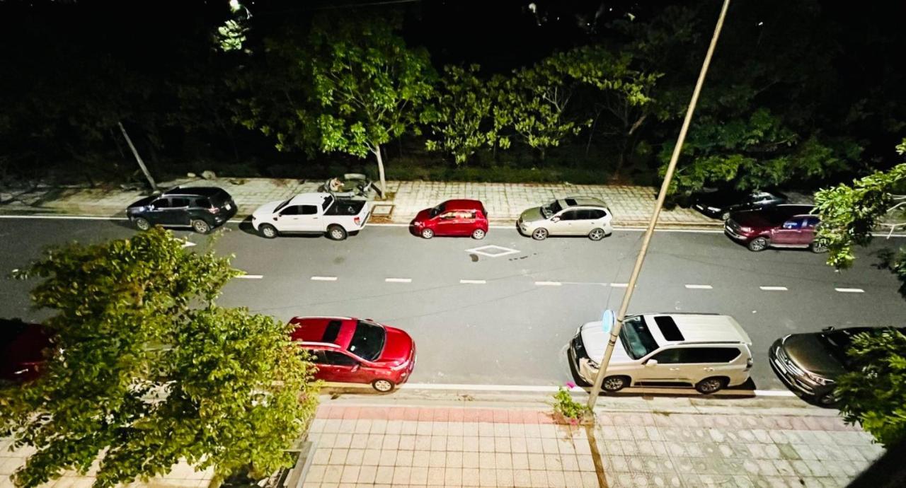 The Track Homestay - Near Bai Dai Beach Cam Lam 외부 사진