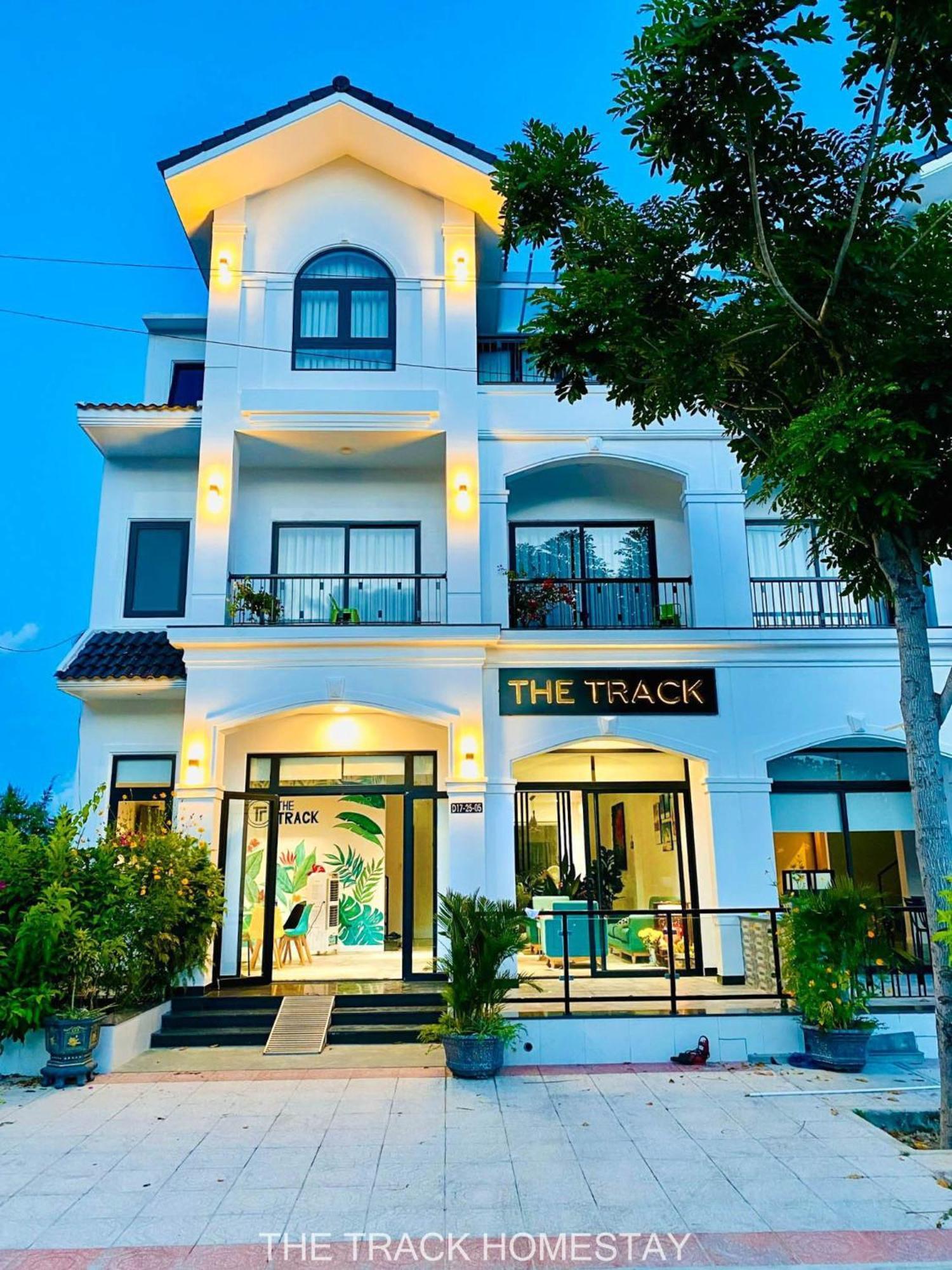 The Track Homestay - Near Bai Dai Beach Cam Lam 외부 사진