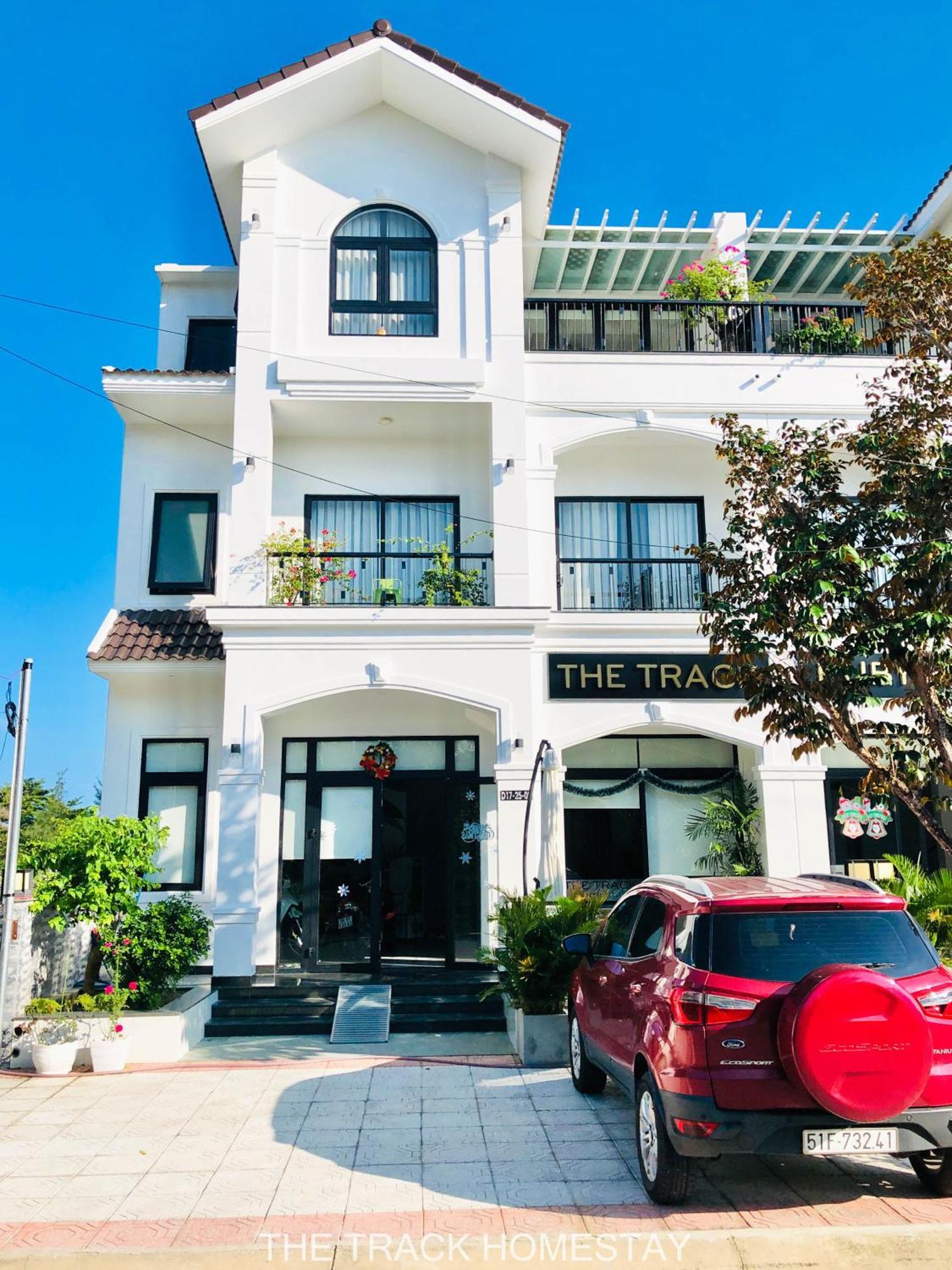 The Track Homestay - Near Bai Dai Beach Cam Lam 외부 사진
