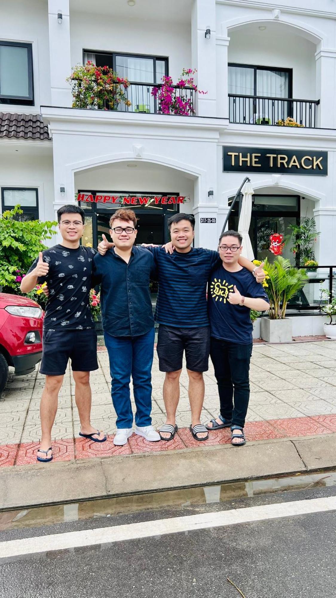The Track Homestay - Near Bai Dai Beach Cam Lam 외부 사진