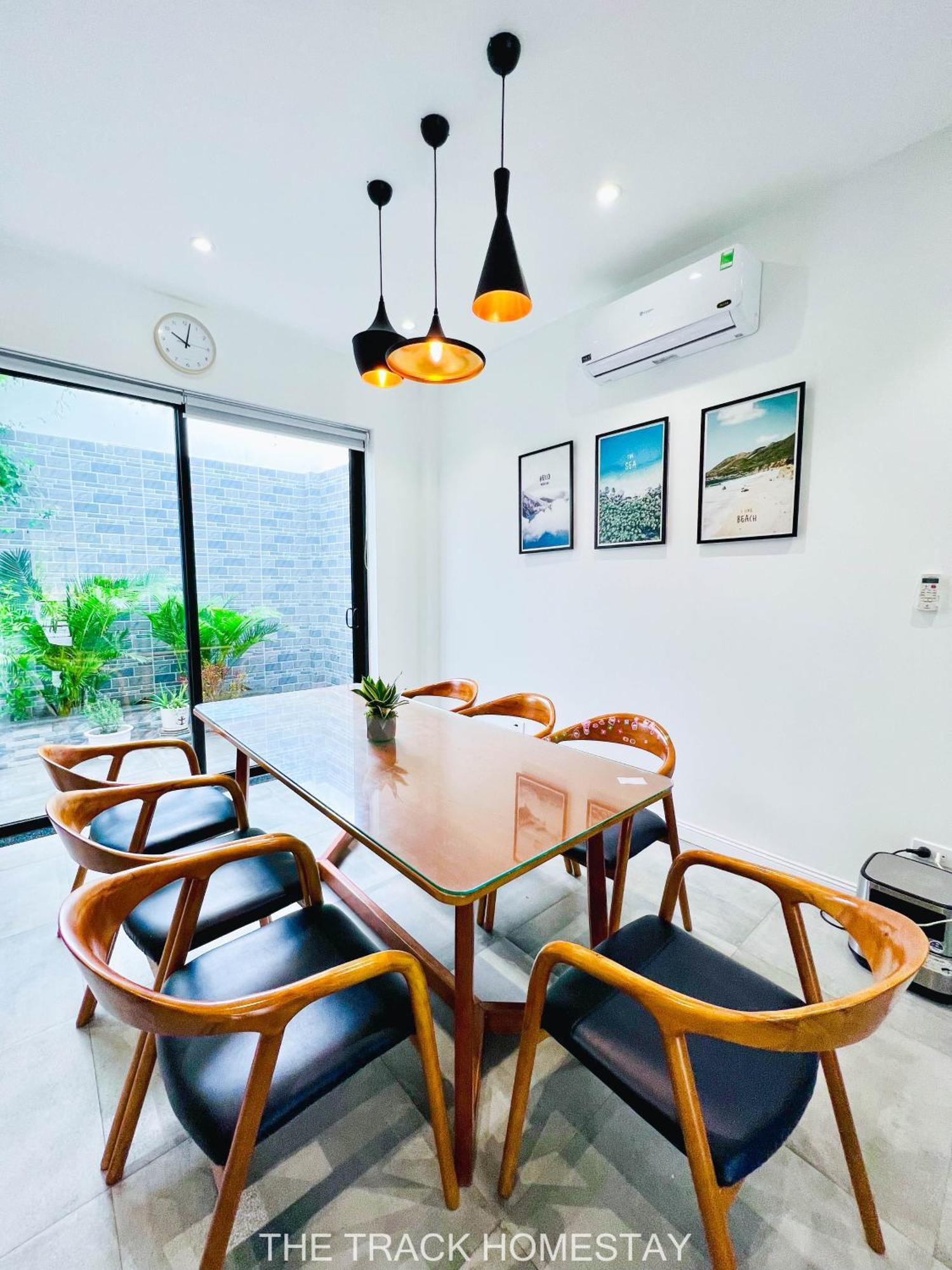 The Track Homestay - Near Bai Dai Beach Cam Lam 외부 사진